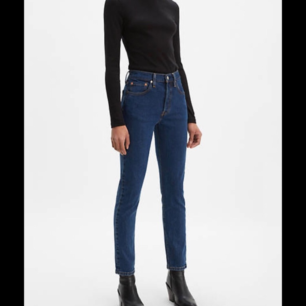 Levi’s 501 skinny in dark wash